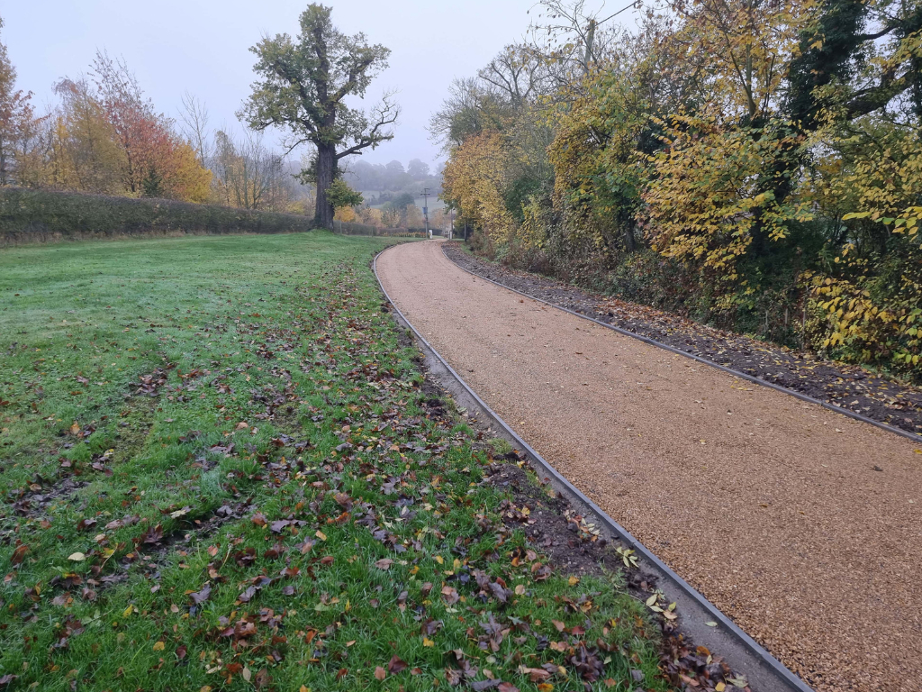 This is a large driveway which has just had a tar and chip driveway installed on by Bury St Edmunds Driveway Solutions